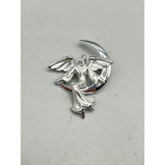 Silver Angel On Crescent Moon Brooch Pin Signed Giusti Gigi Guardian Angel Pin - Picture 2 of 6
